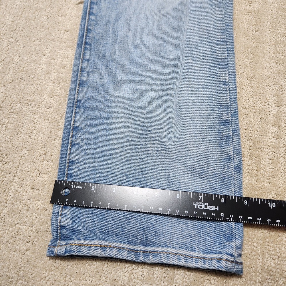 Levis 501 Jeans Men 34x32 *READ Light Wash Distressed Straight Leg Button Fly - Picture 4 of 8